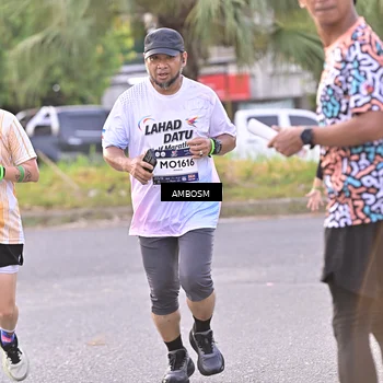 Runner Photo 7717650