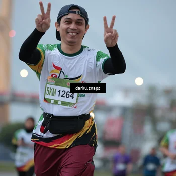 Runner Photo 7717652