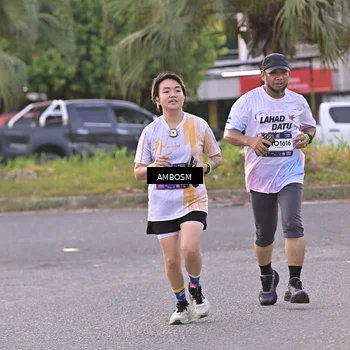 Runner Photo 7717672