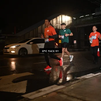 Runner Photo 7717708