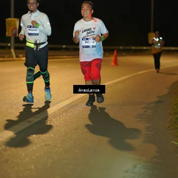Runner Photo 7717720