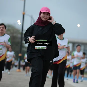 Runner Photo 7717723