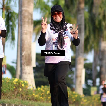 Runner Photo 7717739