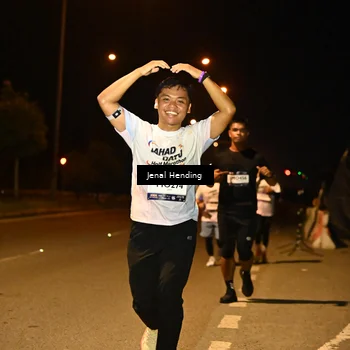 Runner Photo 7717746