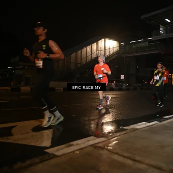 Runner Photo 7717756