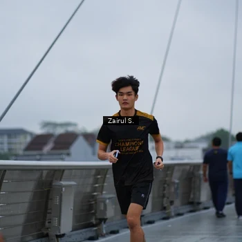 Runner Photo 7717760
