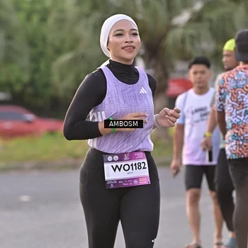 Runner Photo 7717777