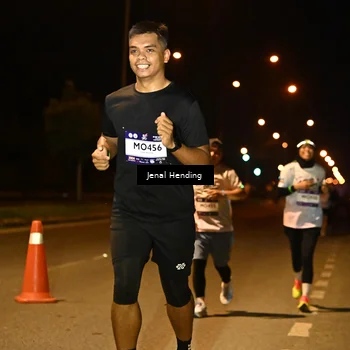 Runner Photo 7717784