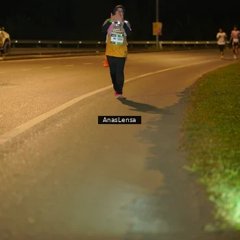 Runner Photo 7717785