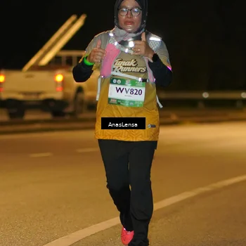 Runner Photo 7717803