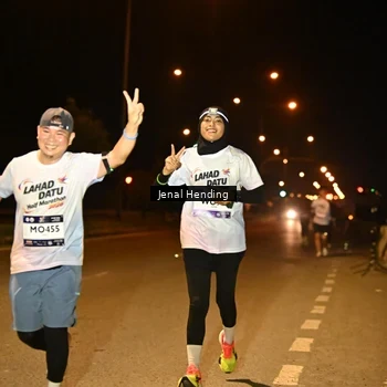Runner Photo 7717820
