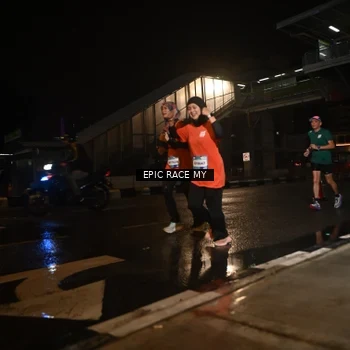 Runner Photo 7717828