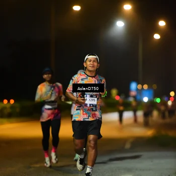 Runner Photo 7717840
