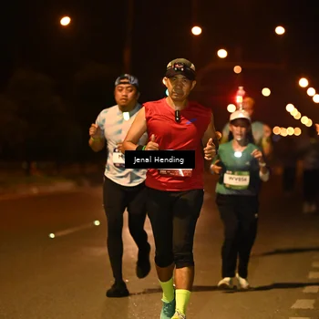 Runner Photo 7717845