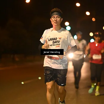 Runner Photo 7717846