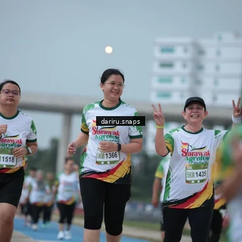 Runner Photo 7717857