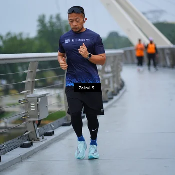 Runner Photo 7717859
