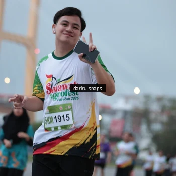 Runner Photo 7717860