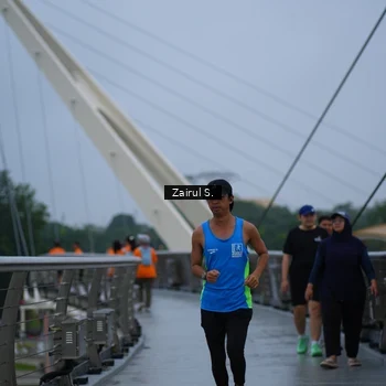 Runner Photo 7717867
