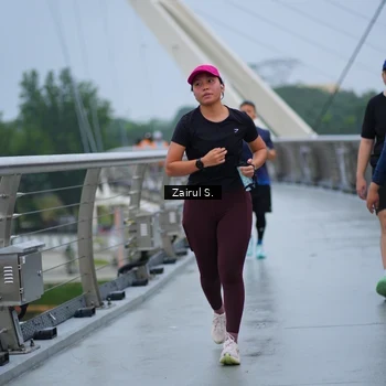 Runner Photo 7717872