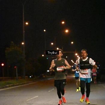 Runner Photo 7717887