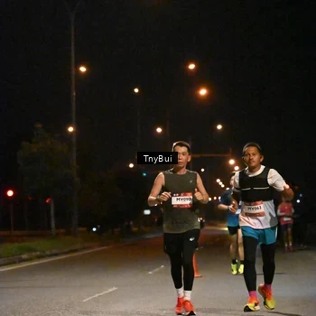 Runner Photo 7717889