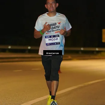 Runner Photo 7717895