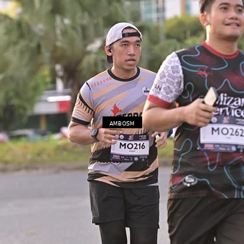 Runner Photo 7717906