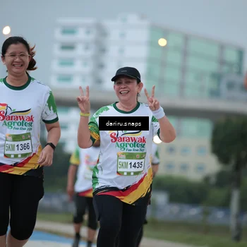 Runner Photo 7717911