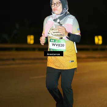 Runner Photo 7717913