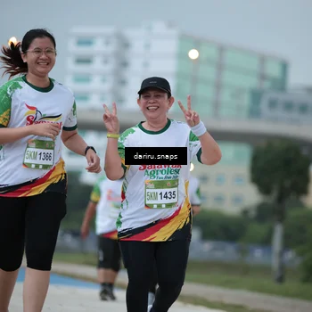 Runner Photo 7717918