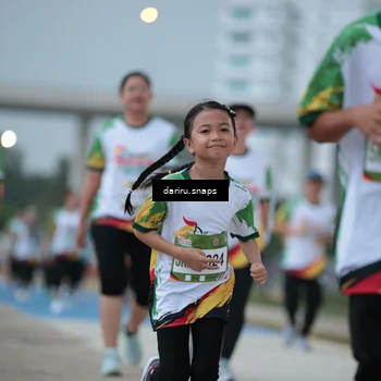 Runner Photo 7717921