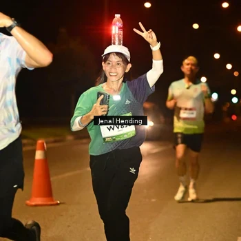 Runner Photo 7717922