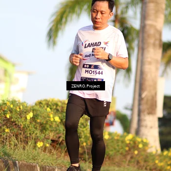 Runner Photo 7717945