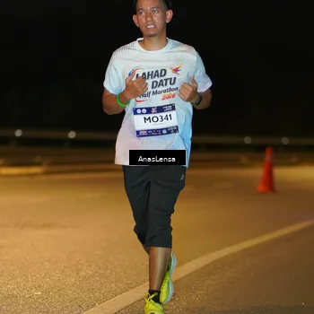 Runner Photo 7717947