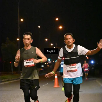 Runner Photo 7717948