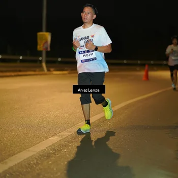 Runner Photo 7717953