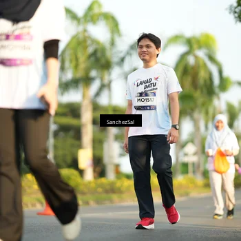 Runner Photo 7717960