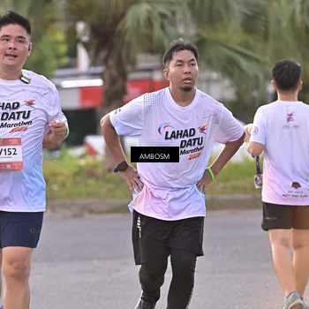 Runner Photo 7717969