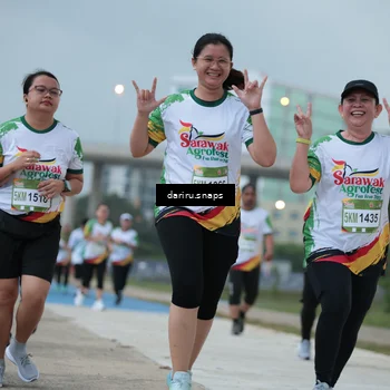 Runner Photo 7717979