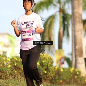 Runner Photo 7717989