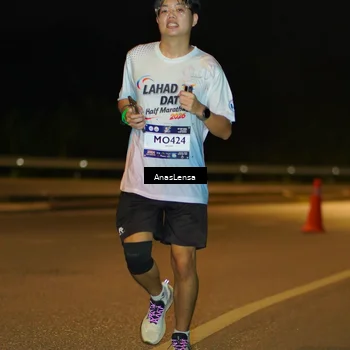 Runner Photo 7718022