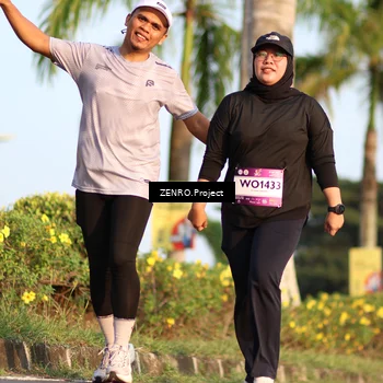 Runner Photo 7718028