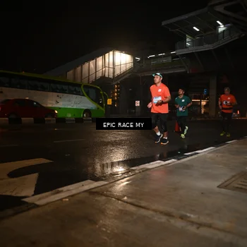 Runner Photo 7718078