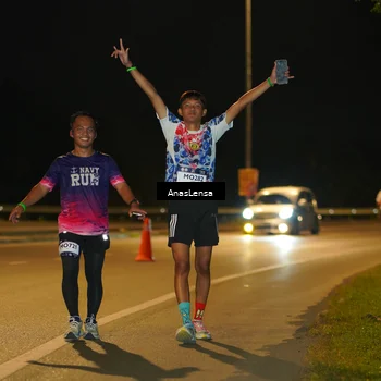 Runner Photo 7718095