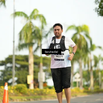 Runner Photo 7718101