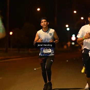 Runner Photo 7718130
