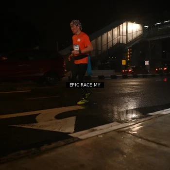 Runner Photo 7718146