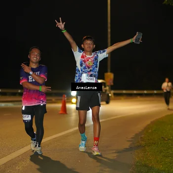 Runner Photo 7718149