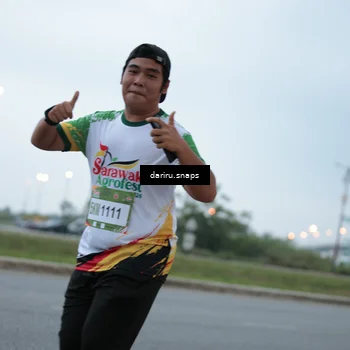 Runner Photo 7718150
